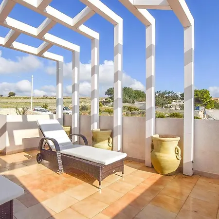Holiday home Cozy In With Outdoor Swimming Pool *