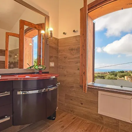 Holiday home Cozy In With Outdoor Swimming Pool *