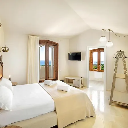 Cozy In With Outdoor Swimming Pool Vakantiehuis Ragusa